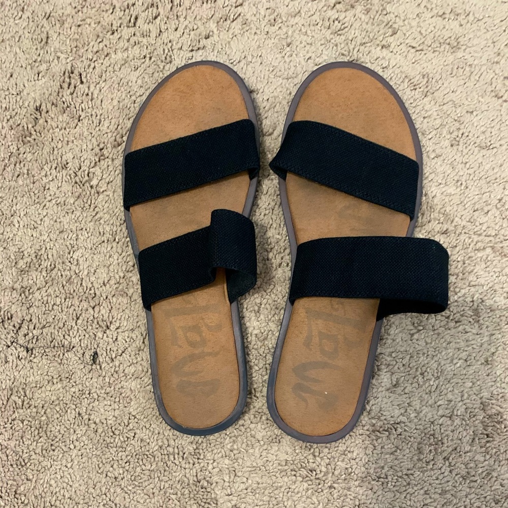 Black Sandals